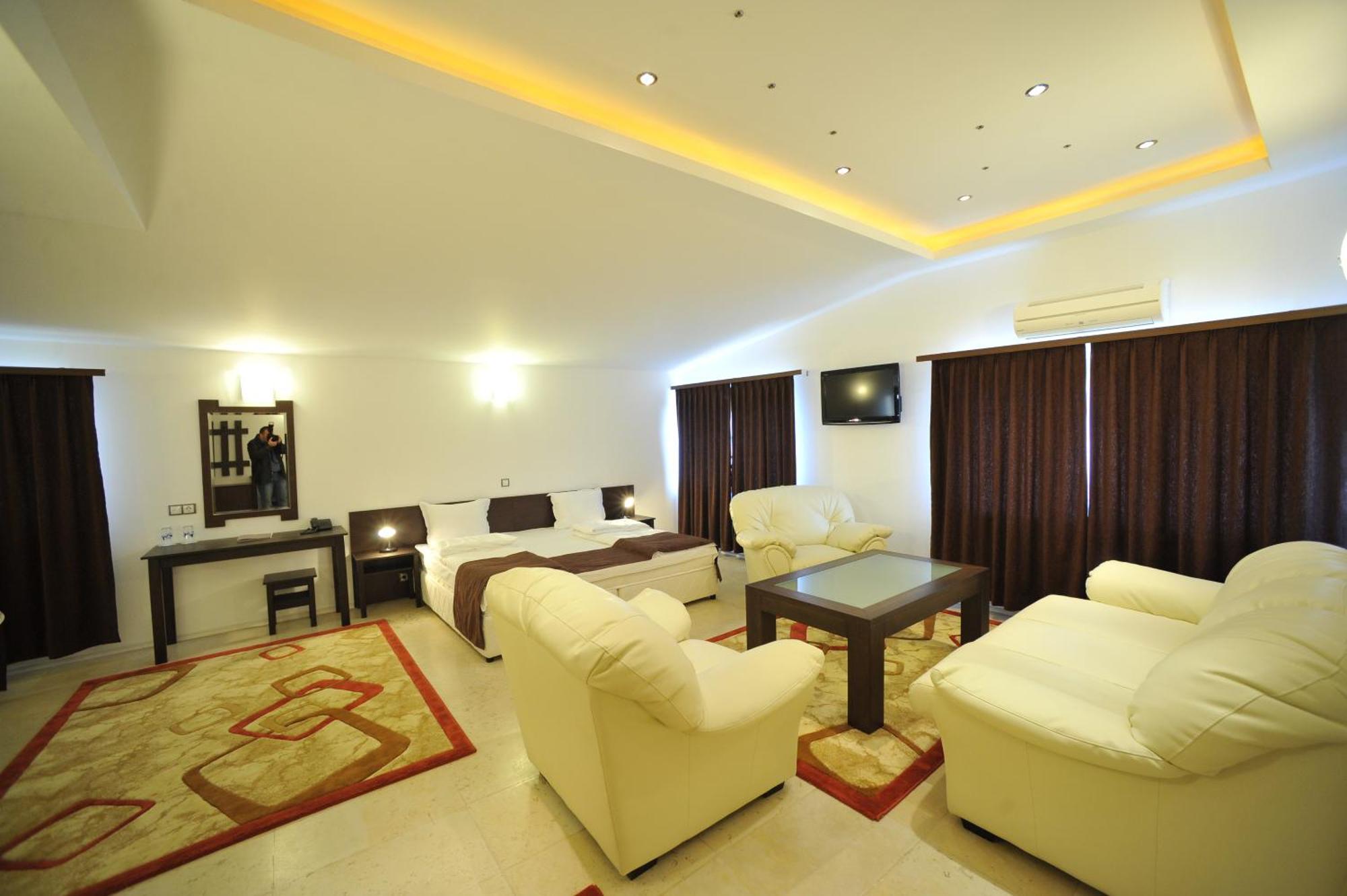 Hotel Melnik 3*